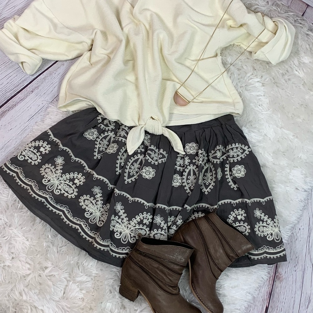 Blue Tassel Taupe Floral Embroidered Skirt Small, Whimsigoth, Cottage, Cozy